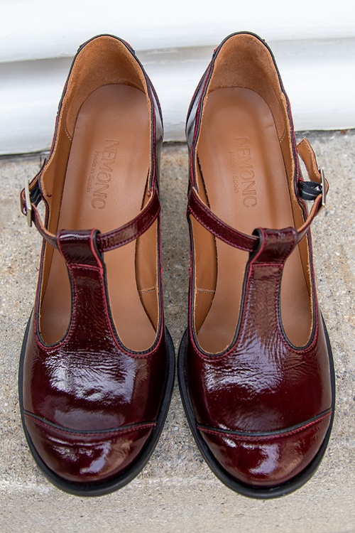 Nemonic - Juliet T-strap Pumps in Burgundy 4