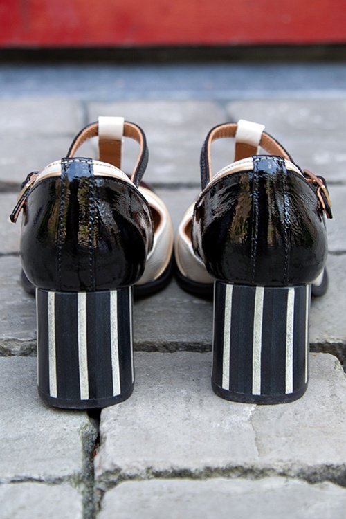 Nemonic - Juliet T-strap Pumps in Black and White 6