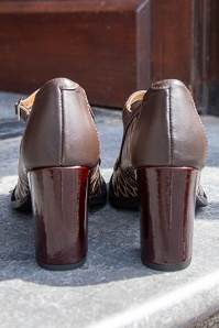 Nemonic - Juliet Mary Jane Pumps in Maroon 5