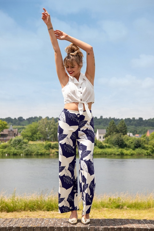 Surkana - Pantalon Marina Breeze en blanc cassé et bleu marine 5