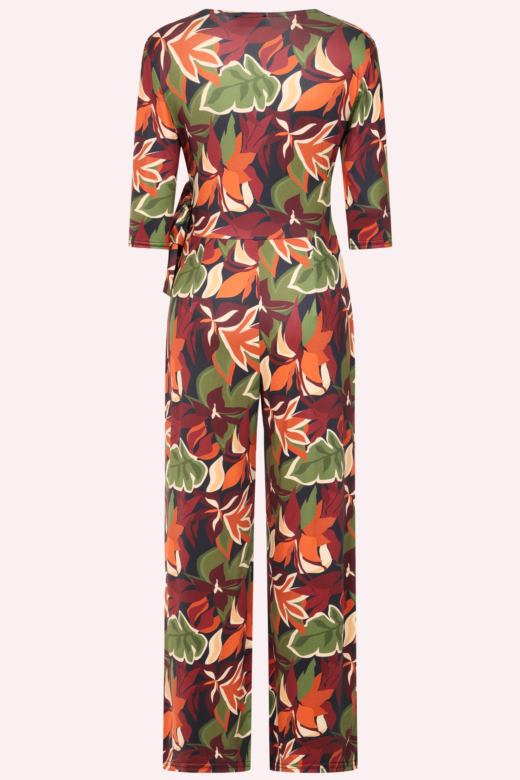 Vintage Chic for Topvintage - Topvintage exclusive ~ Leida Leaf Print Jumpsuit in Multi 2