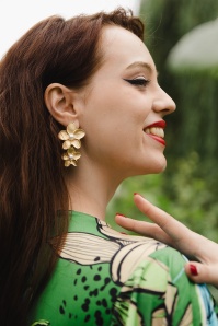 Lovely - Golden Blossom Stud Earrings