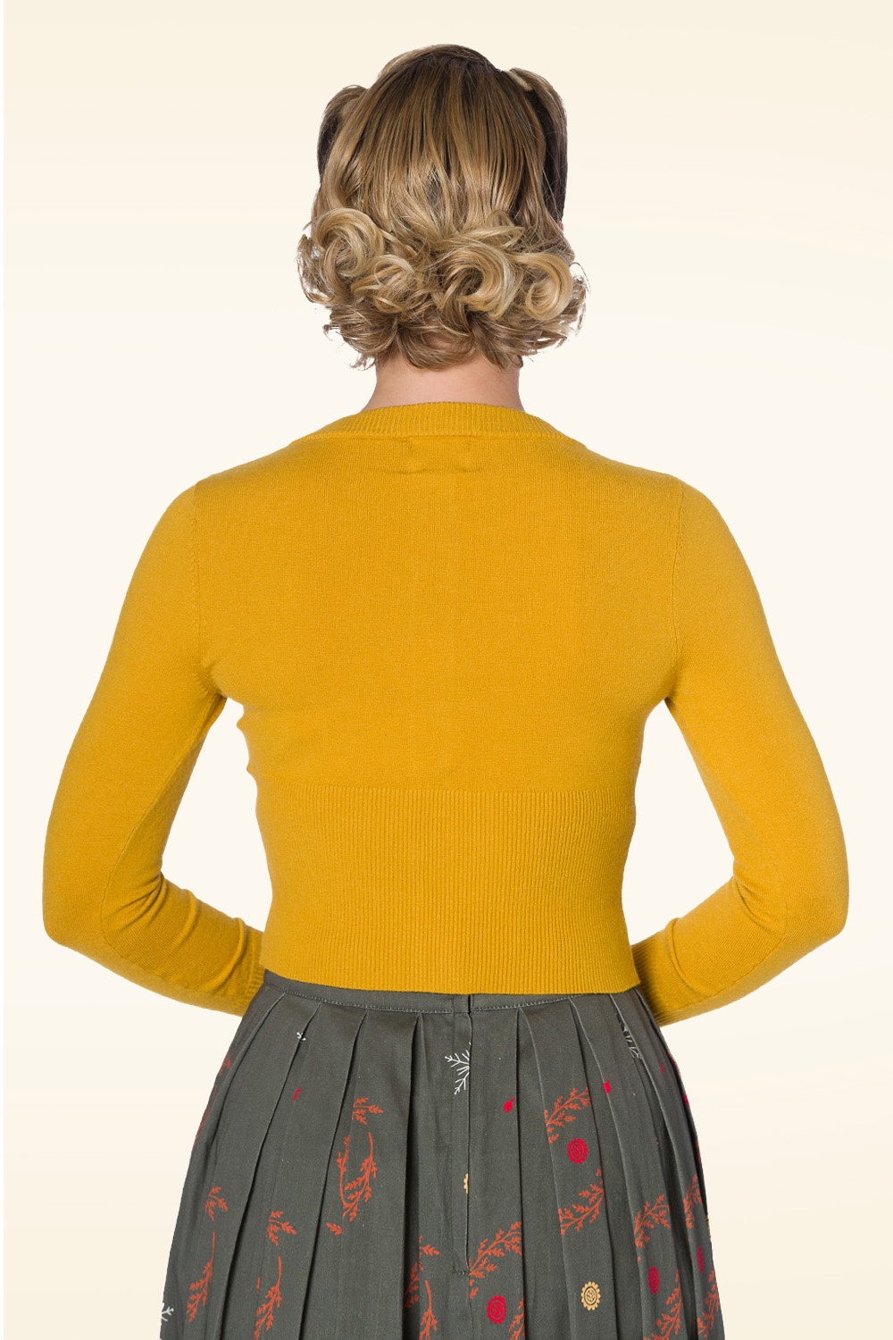 Banned Retro - Dolly Cardigan in Senf 6