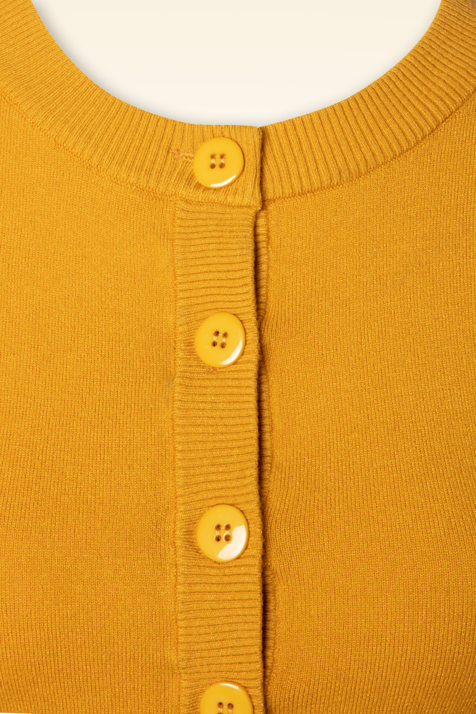 Banned Retro - Dolly Cardigan in Senf 5