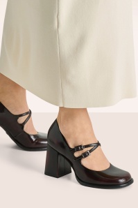 Tamaris - Main Character Mary Jane pumps in merlot