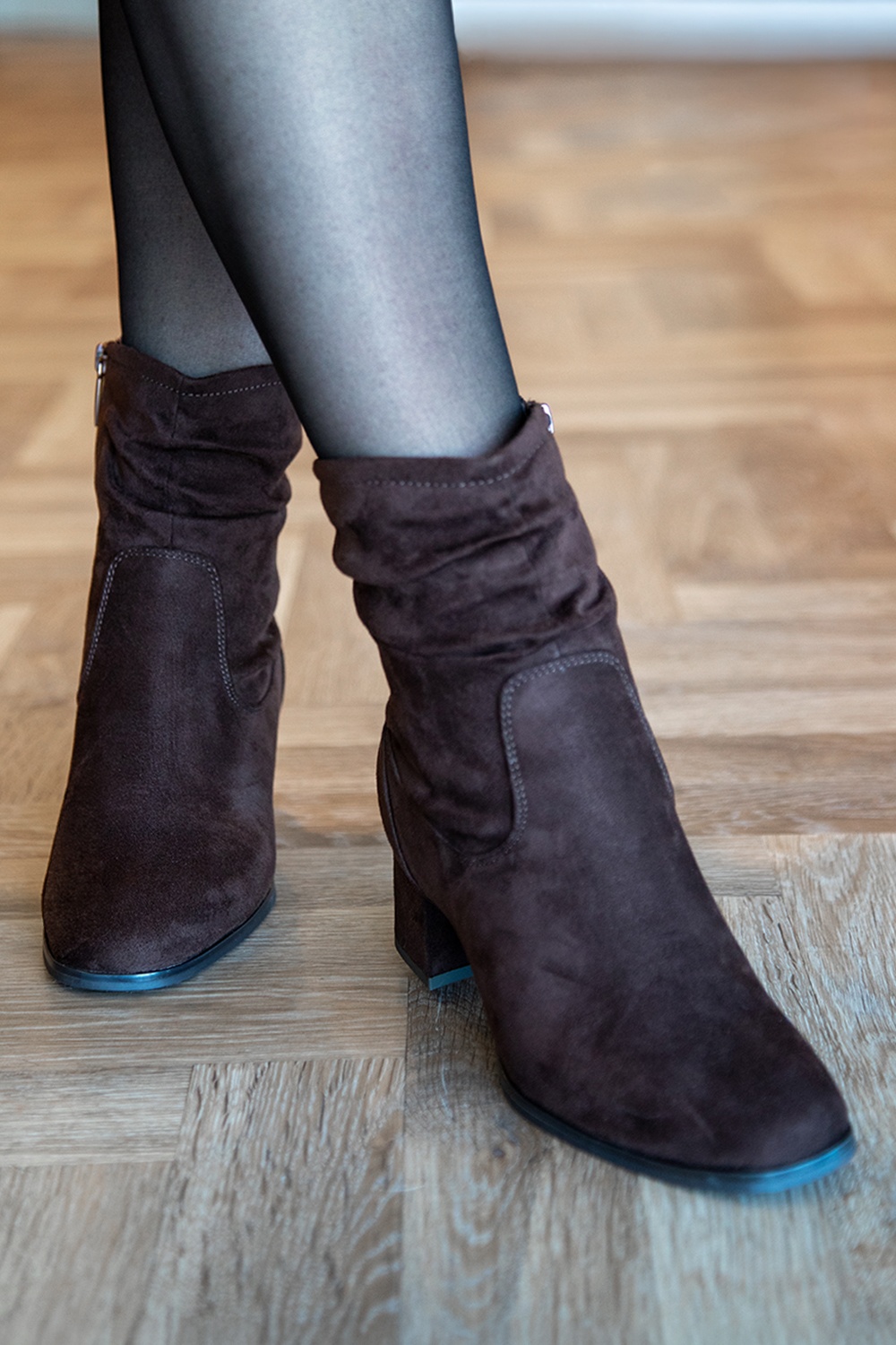 Tamaris - Bonny Comfort Block Heel Boots in Mocca 3