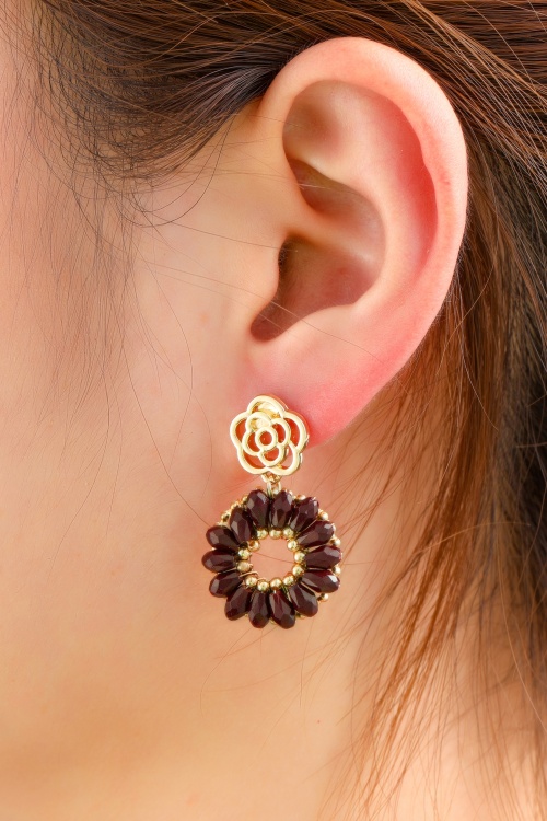 Day&Eve by Go Dutch Label - Midnight Bloom oorbellen in goud en bordeauxrood