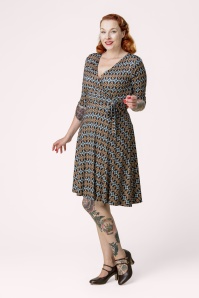 Vintage Chic for Topvintage - Topvintage exclusive ~ Aria Geo Swing Dress in Multi