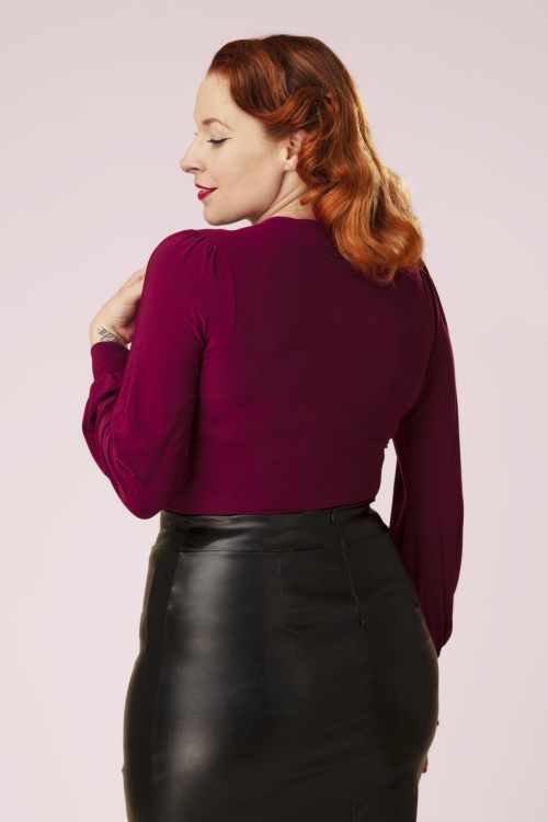 Vintage Chic for Topvintage - Topvintage exclusive ~Abigail Long Sleeve Top in Wine 3