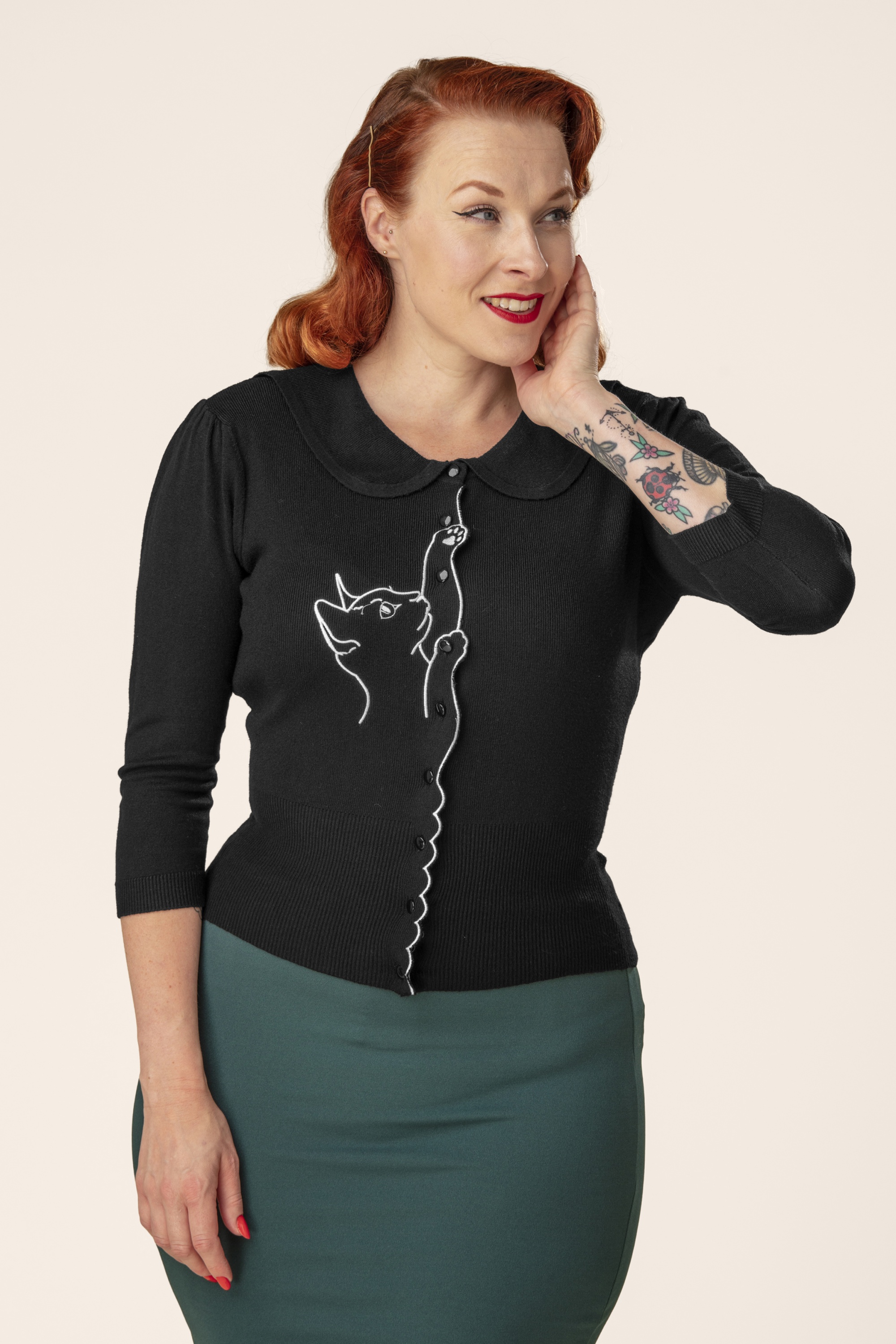 Banned Retro - Cat Scallop Collar cardigan in zwart