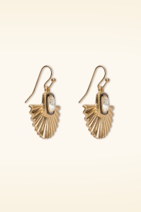 Lovely - Glamorous Fan Earrings in Gold 2