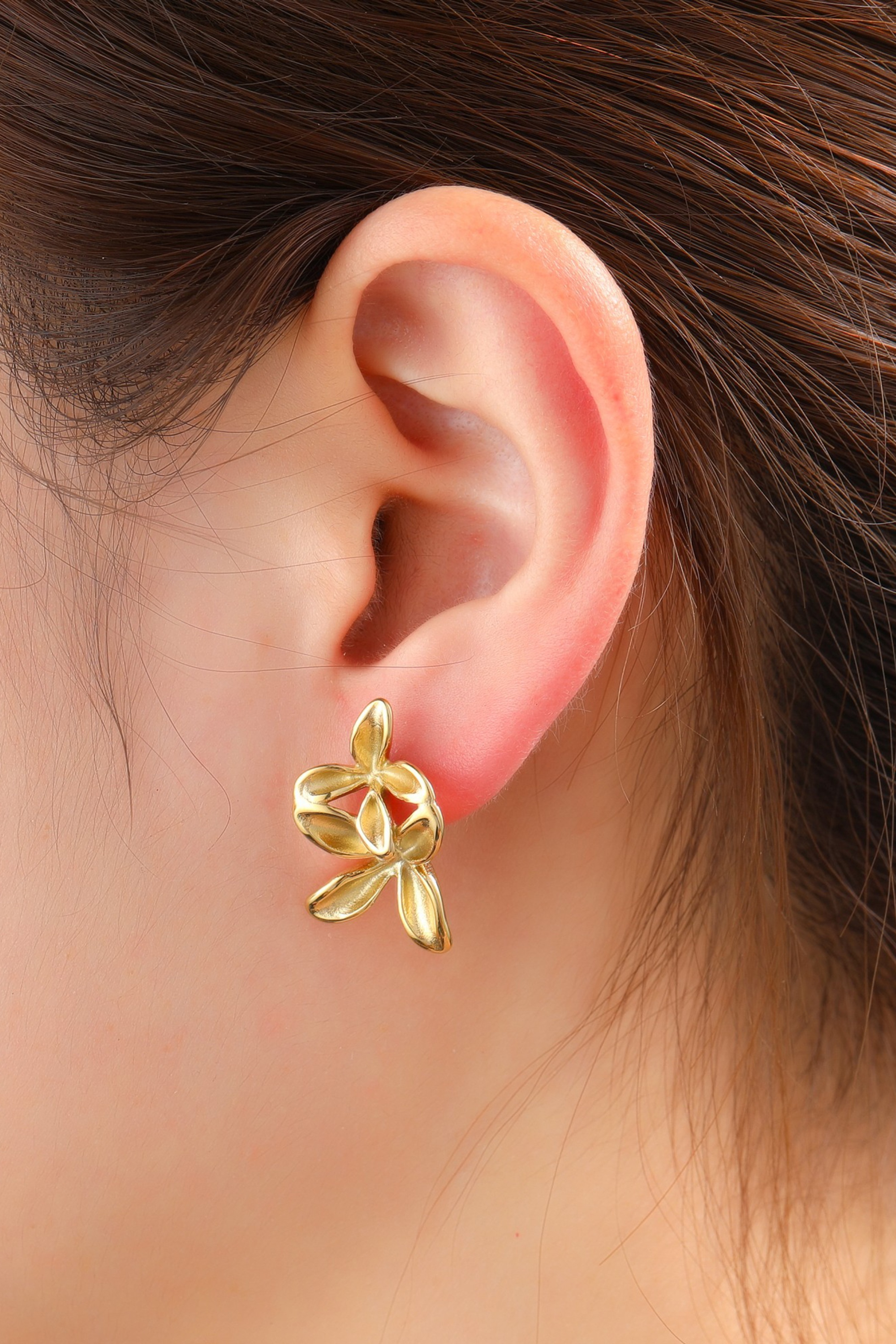 Day&Eve by Go Dutch Label - Double Trouble Flower Earrings in Gold