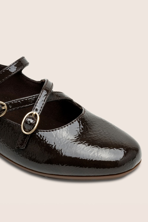 Tamaris - City Girl Comfort Gloss ballerina's in bruin 2