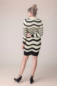 Topvintage Boutique Collection - Topvintage exclusive ~ Bibi Swirl Knitted Dress in Cream and Black 2