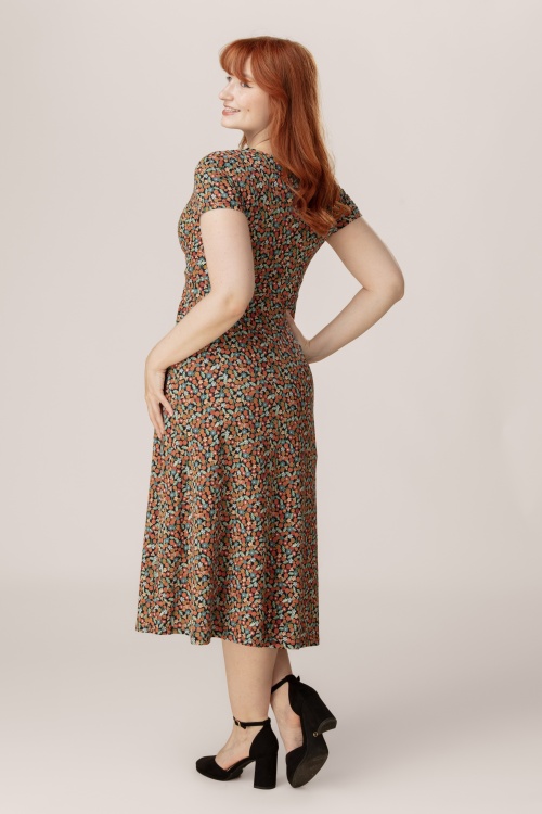 Seasalt - Chapelle Cotton Midi Dress in Tomato Blooms Maritime 2