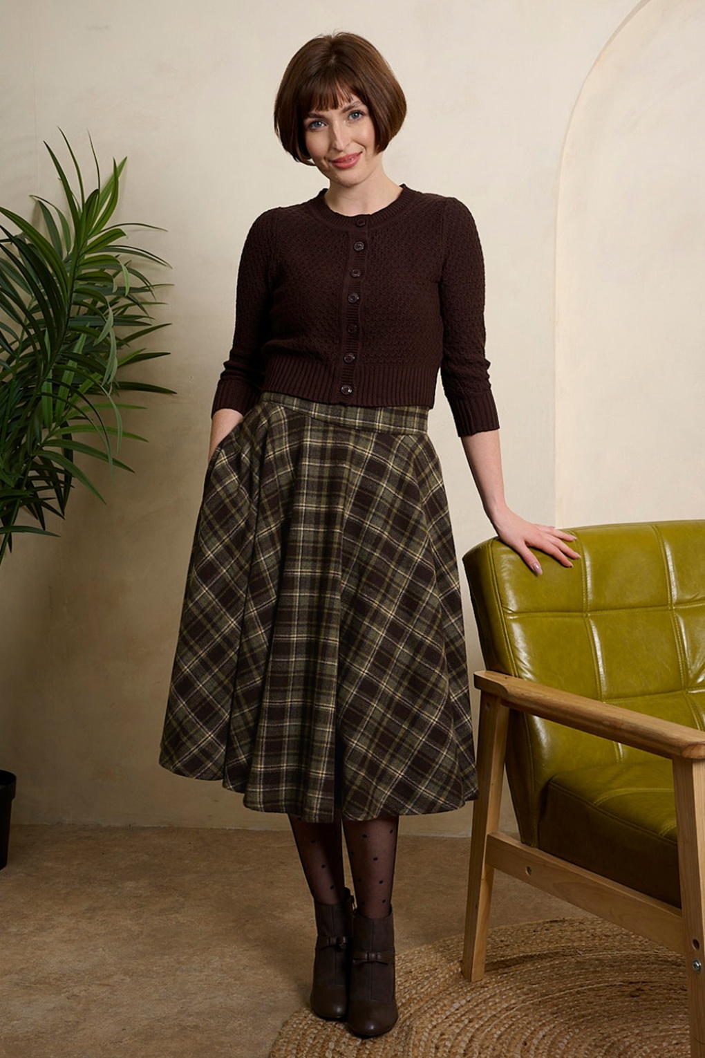 Banned Retro Cary Library Check Skirt in Brown | Topvintage