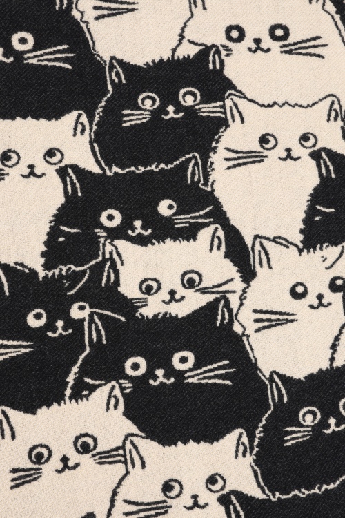 Banned Retro - Whiskers Scarf in Black and White 2