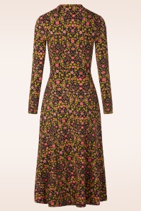 Blutsgeschwister - Robe Hot Knot Shawl en Jardin Encantado 5