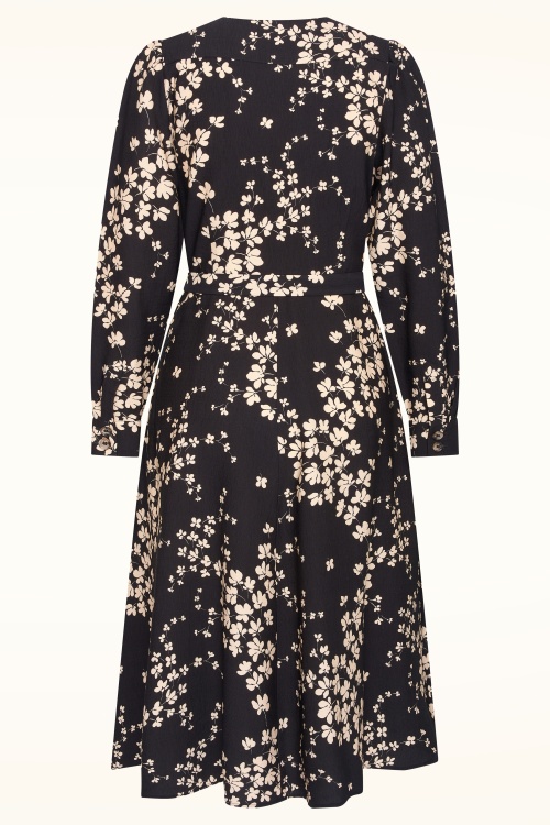 Very Cherry - Magnolia Blossom Crêpe Dress in Noirette 4