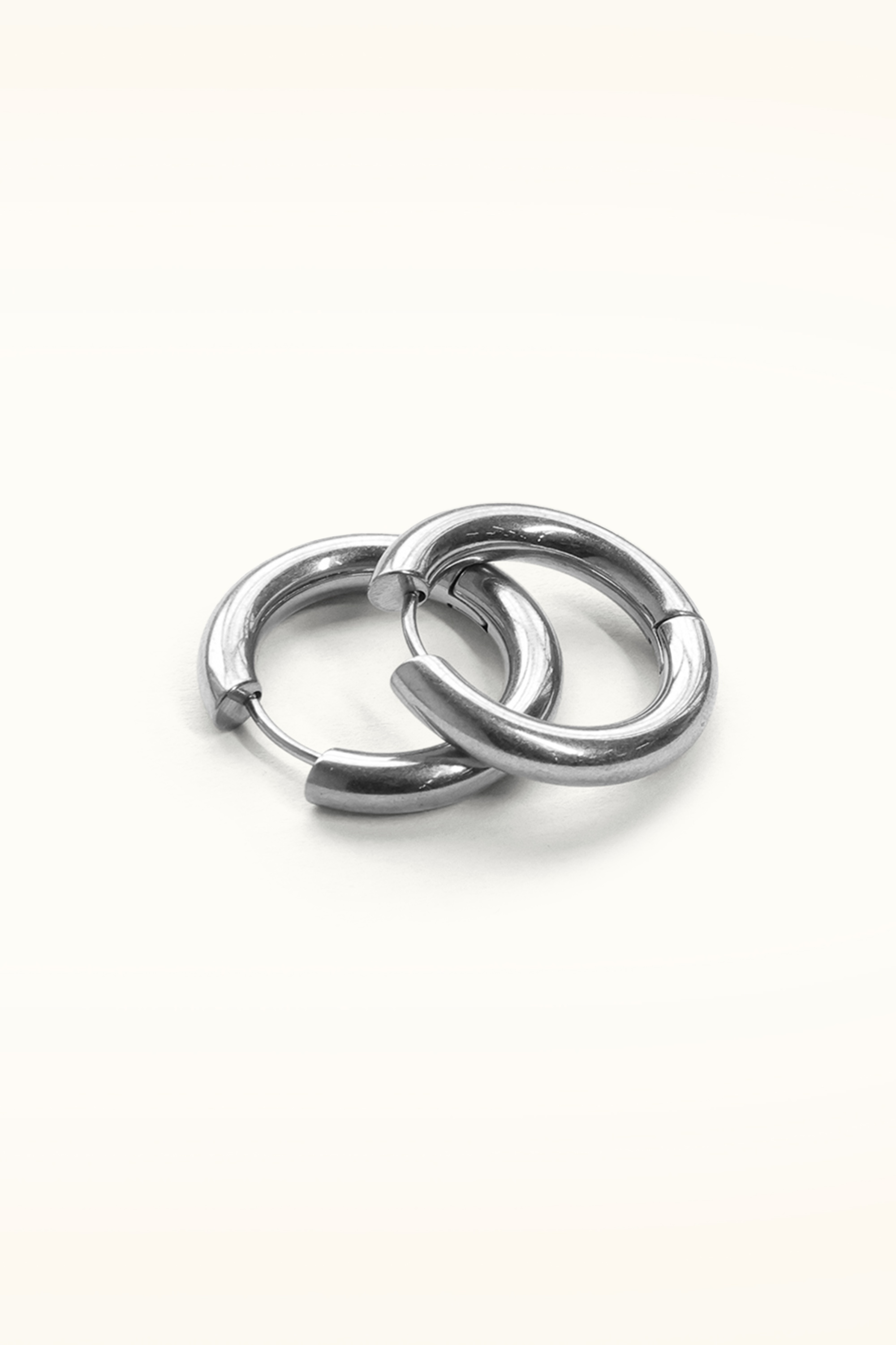 Urban Hippies - Large Hoops Earrings in Silver 3