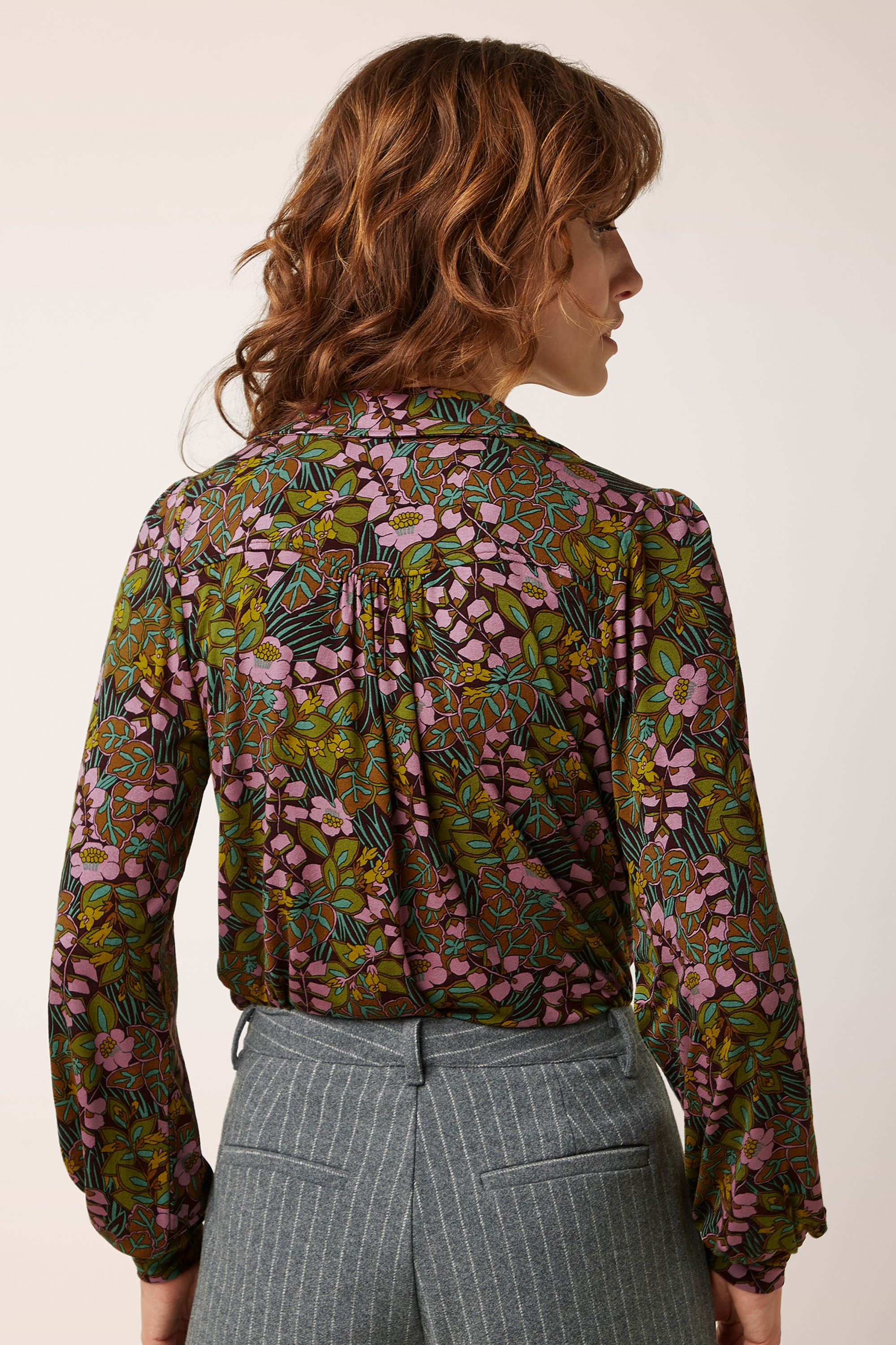 King Louie - Carina Sierra blouse in bitter chocolate 4