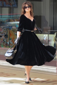 Vintage Diva  - Topvintage exclusive ~ Gene Velours Swing Dress in Black
