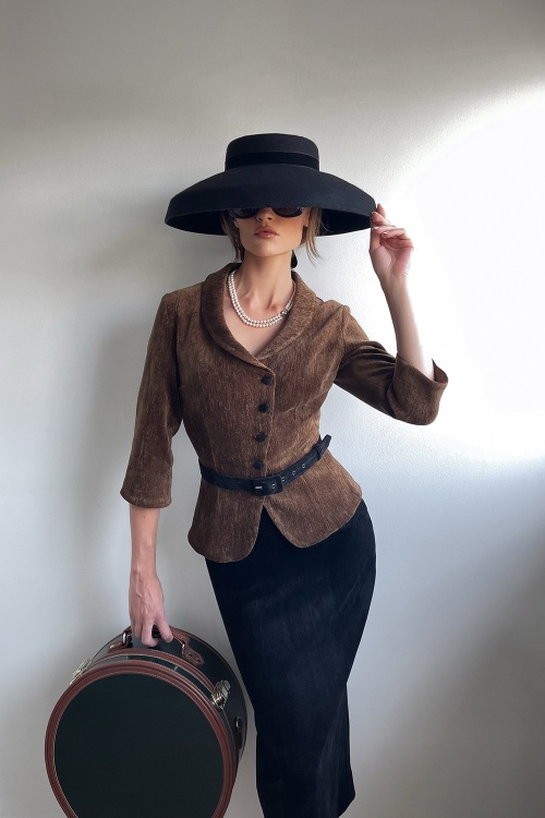 Vintage Diva - Exclusivité Topvintage ~ Jupe crayon Ingrid en velours noir