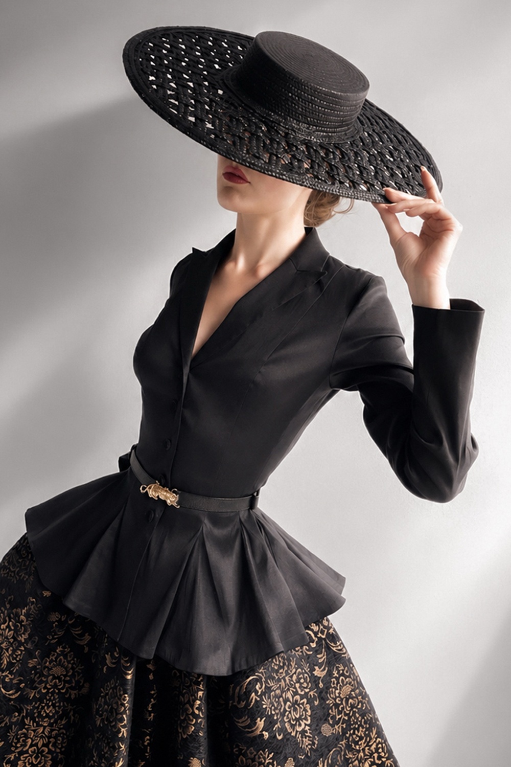 Vintage Diva  - Topvintage exclusive ~ Lucie Taffeta Blazer in Black
