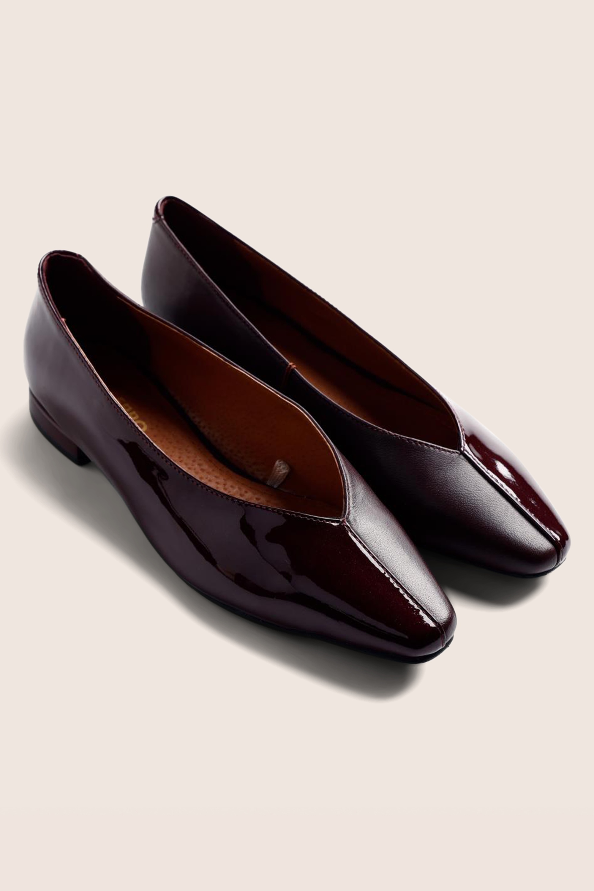 Gioseppo - Ballerines Fauve en bordeaux 4