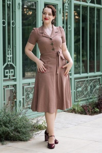 Very Cherry - Revers Kariertes Midikleid in Rosenholz