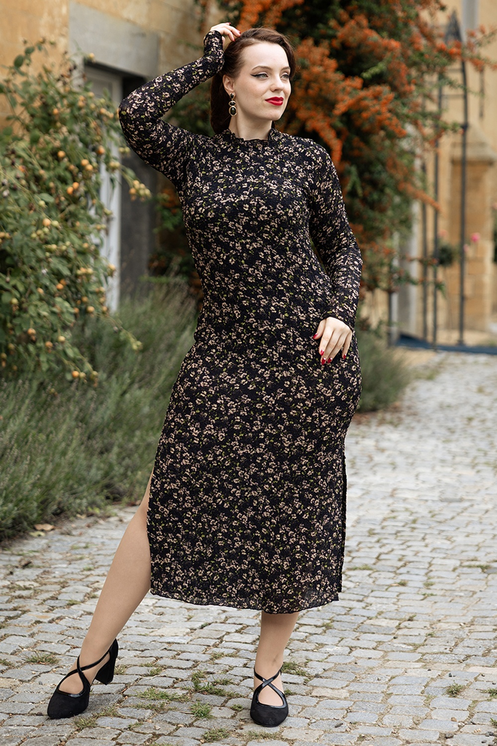 Wild Pony - Petal Pop Midi Dress in Black 2
