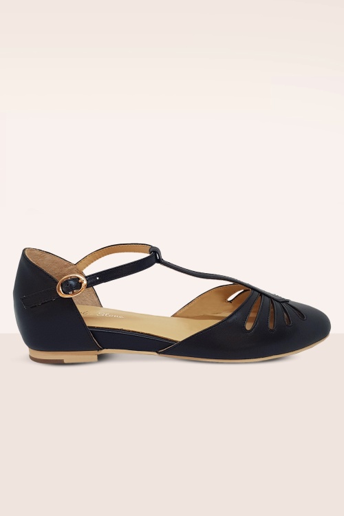 Charlie Stone - Singapore lederen T-Strap ballerina's in shiny zwart