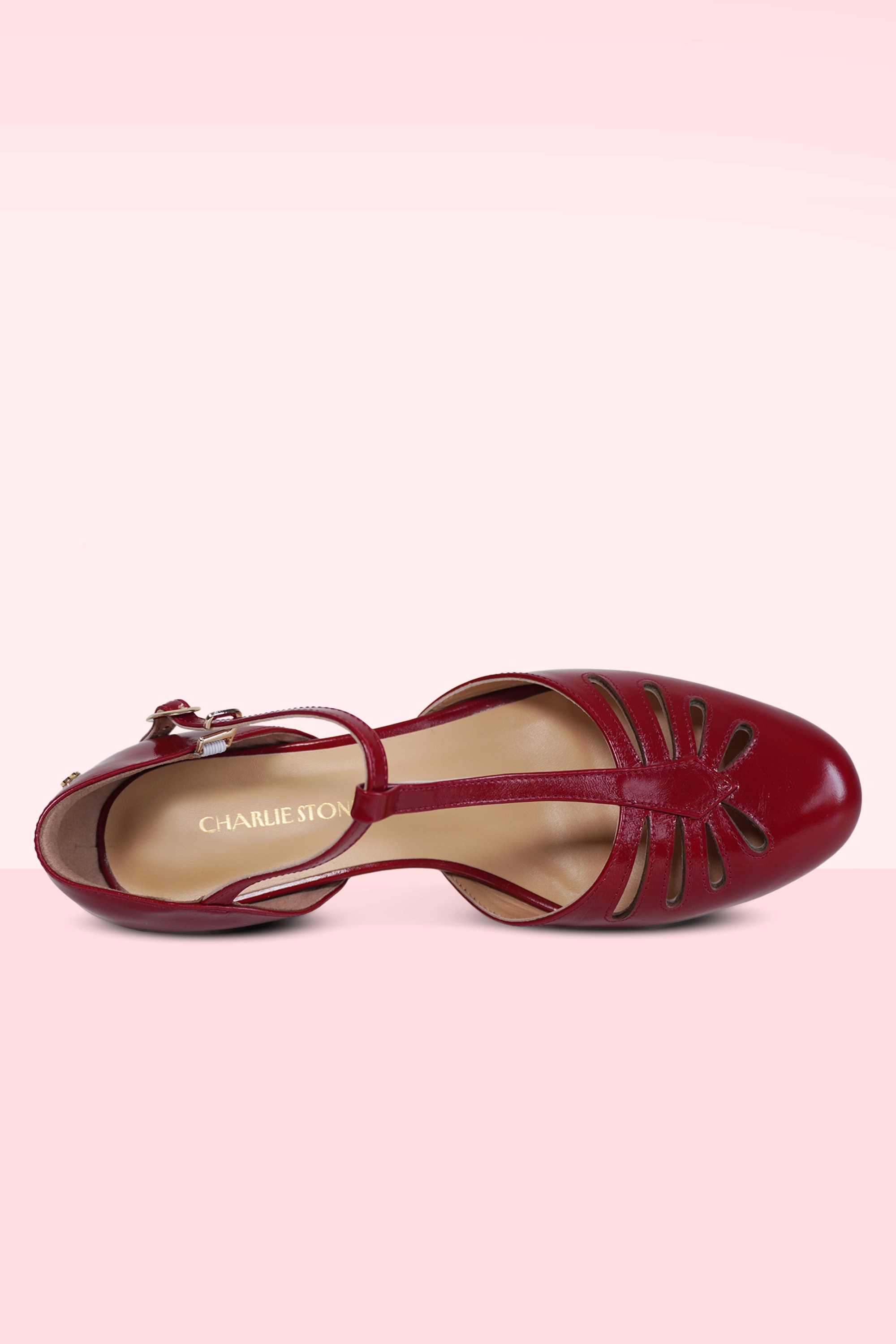 Charlie Stone - Singapore lederen T-Strap ballerina's in crimson rood 4