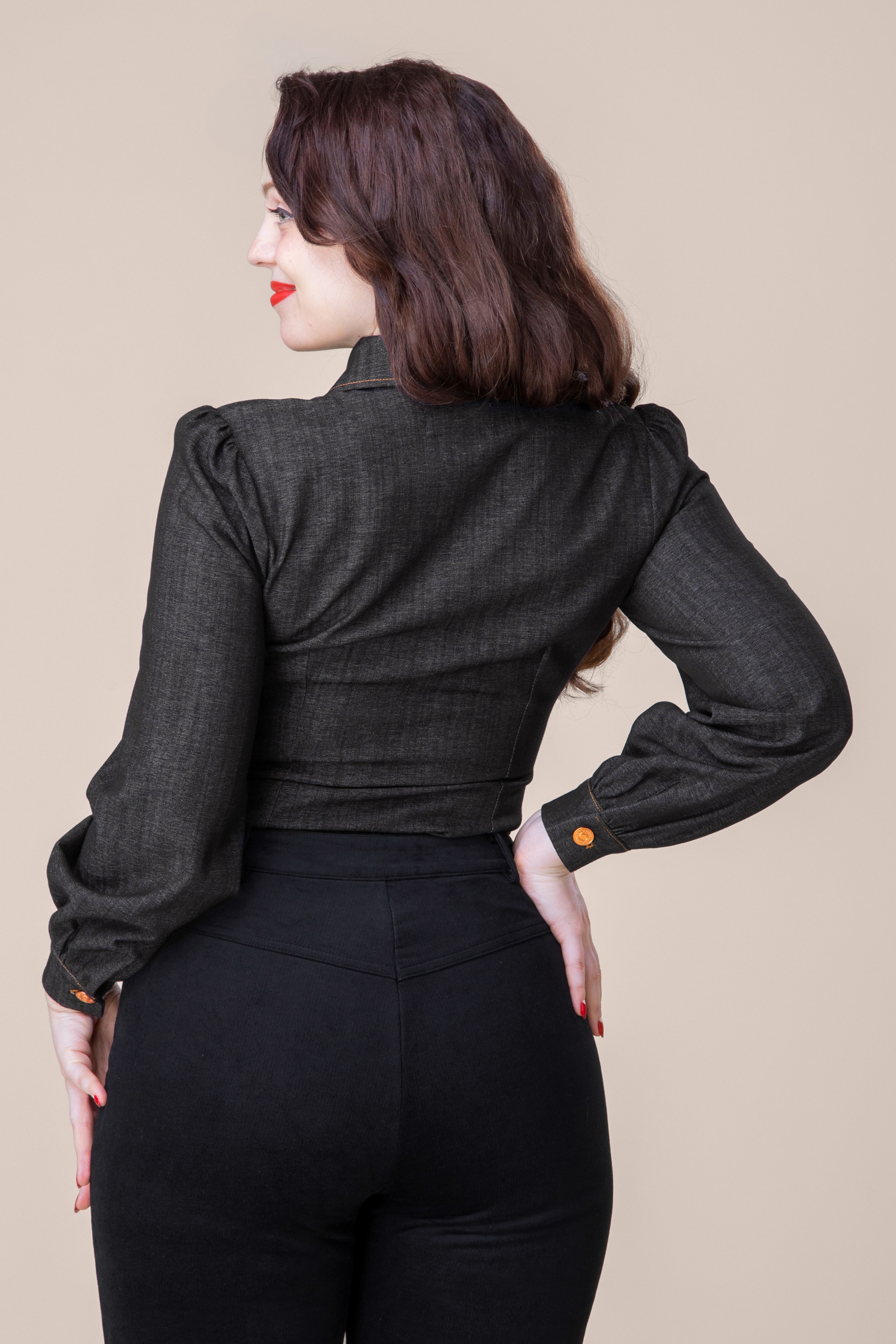 Rock-a-Booty - Topvintage exclusive ~ Dorothy Blouse in Black 3