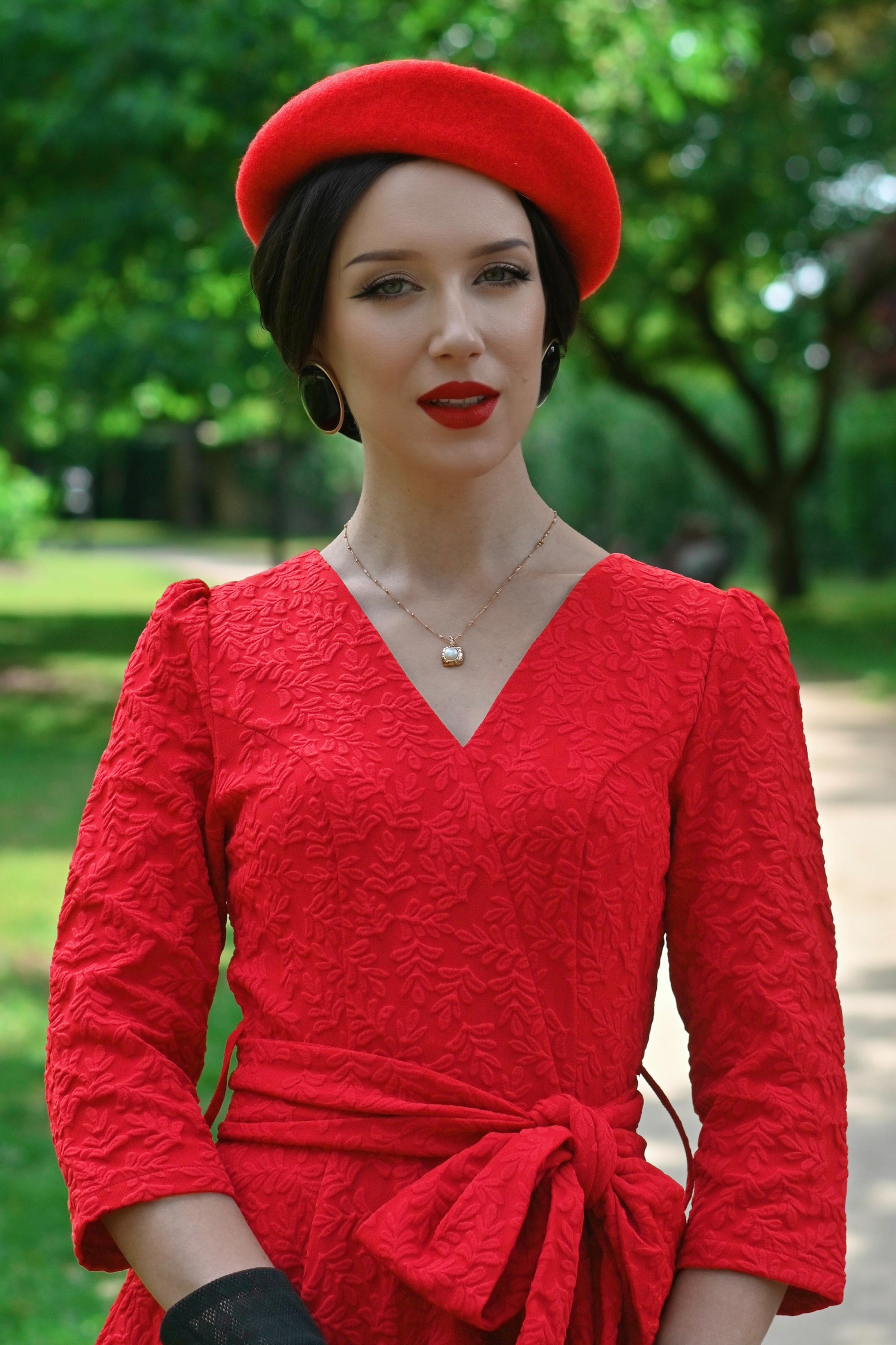 Hearts & Roses - Yara Leaves swing jurk in rood 2