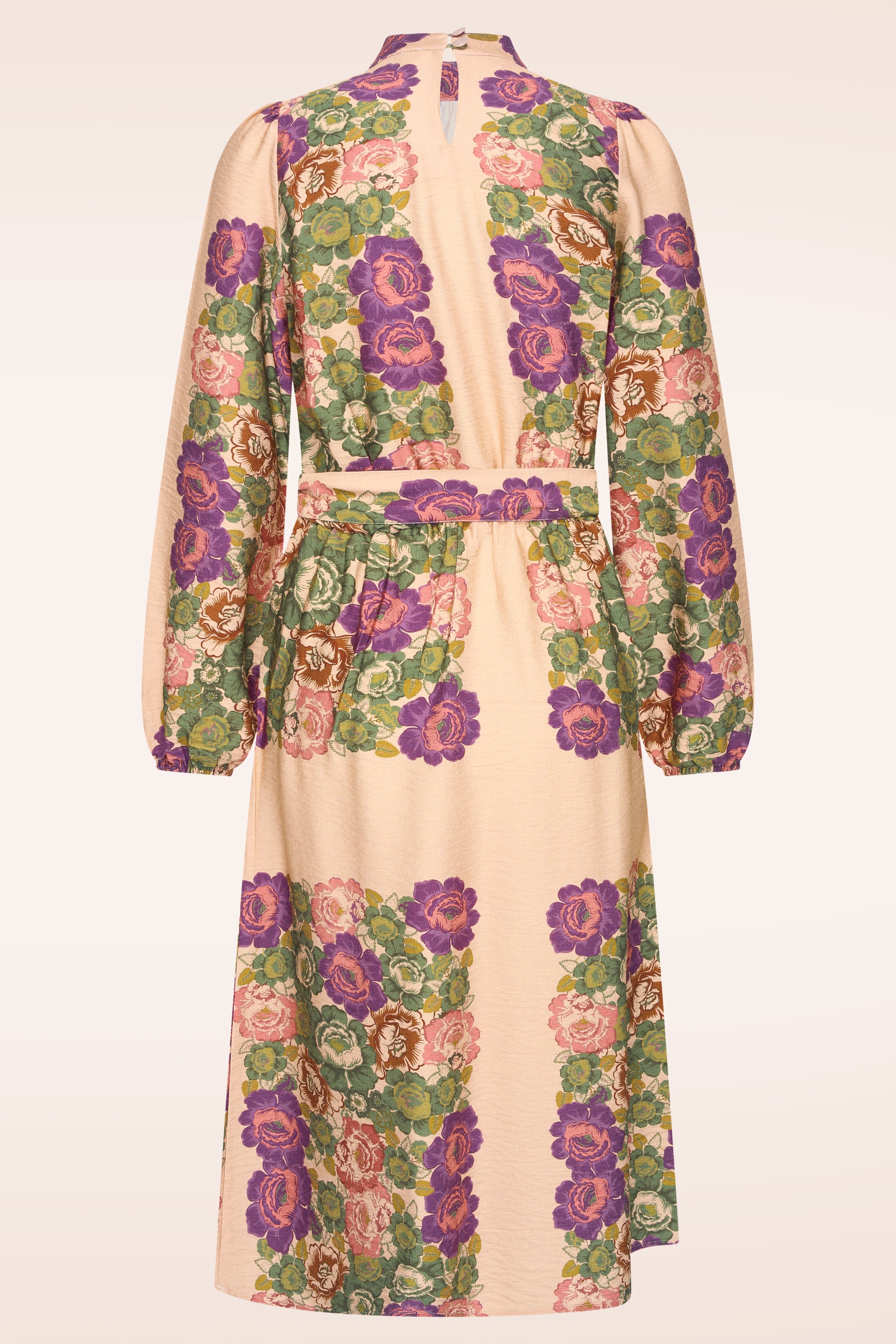 Very Cherry - Chloe Mayka jurk in dusky perzik 2