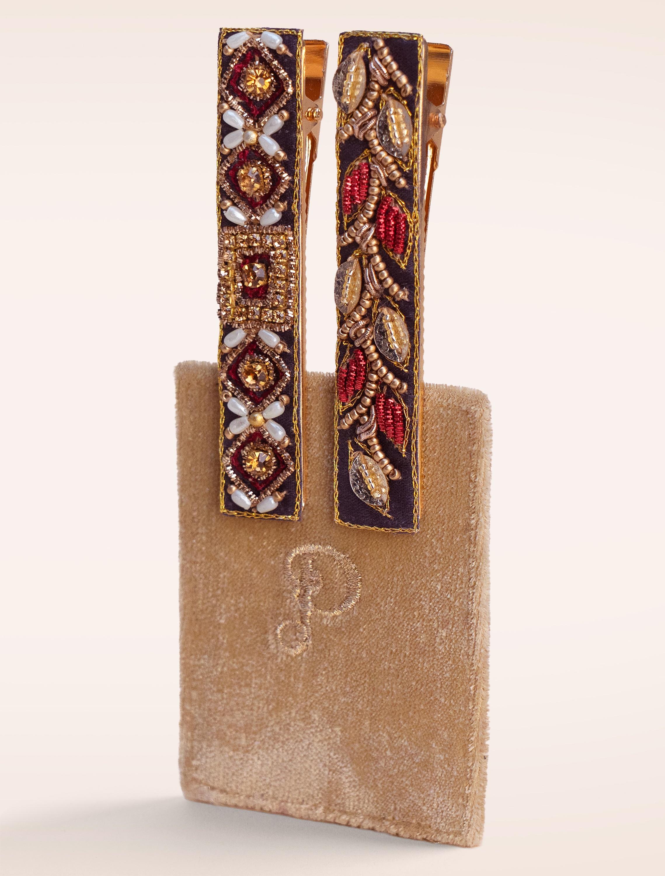 Powder - Jewelled Flower and Leaves Haarspangen in Schwarz