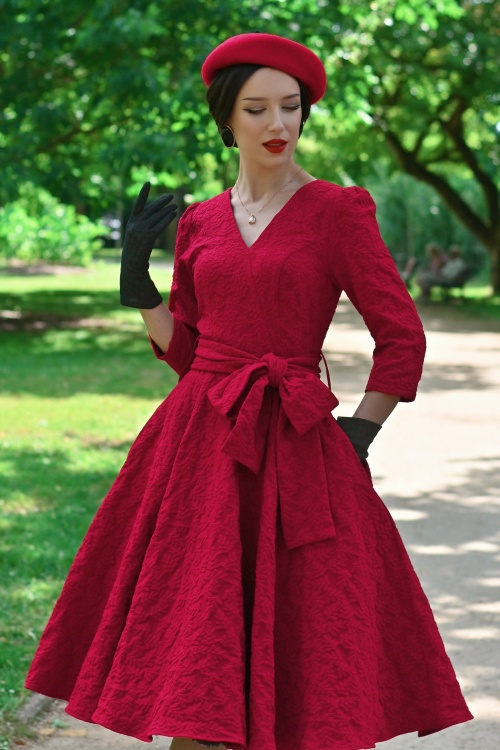 Hearts & Roses - Yara Leaves swing jurk in rood 2