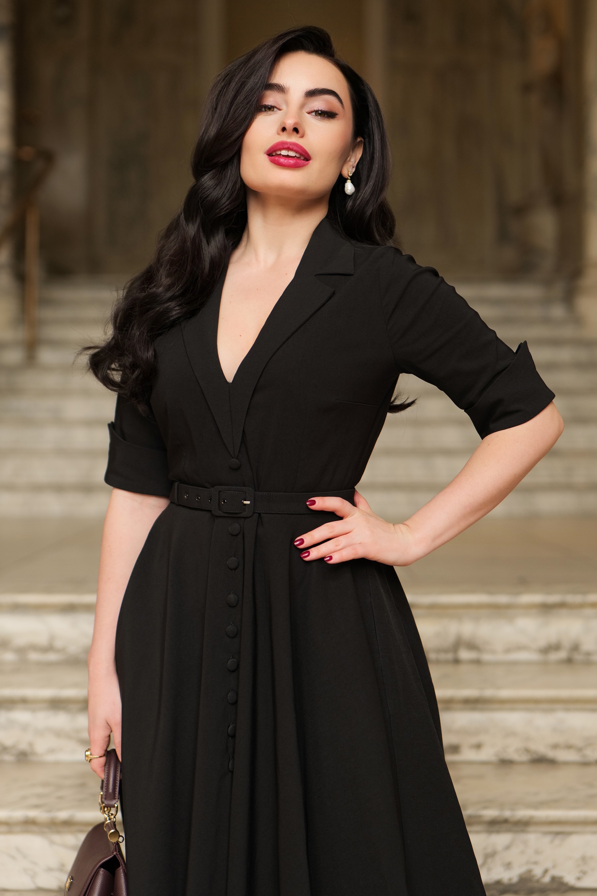 Glamour Bunny - Topvintage exclusive ~ The Yade Long Sleeve Swing Dress in Black 2