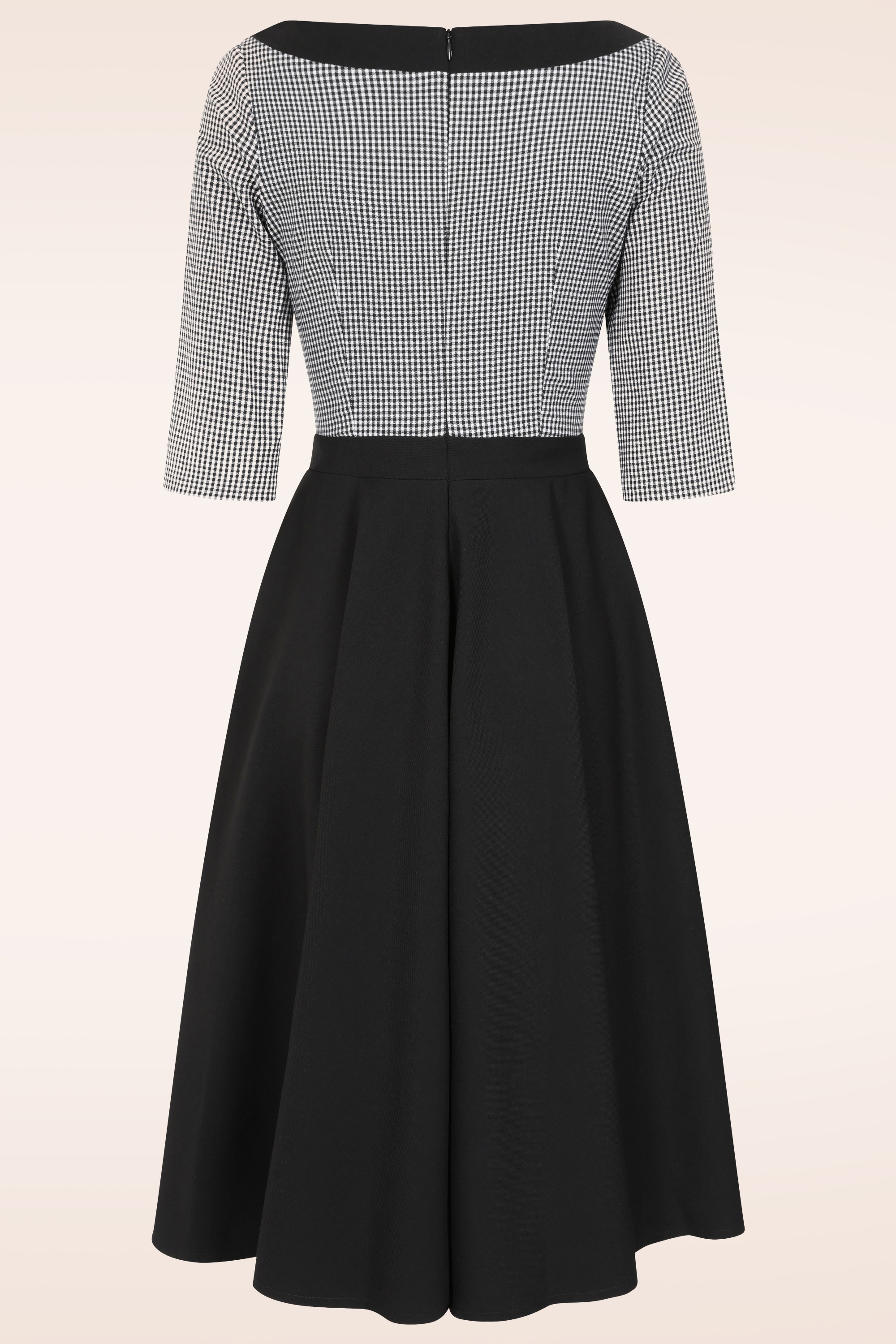 Glamour Bunny - Topvintage exclusive ~ The Suzette Swing Dress in Black 4