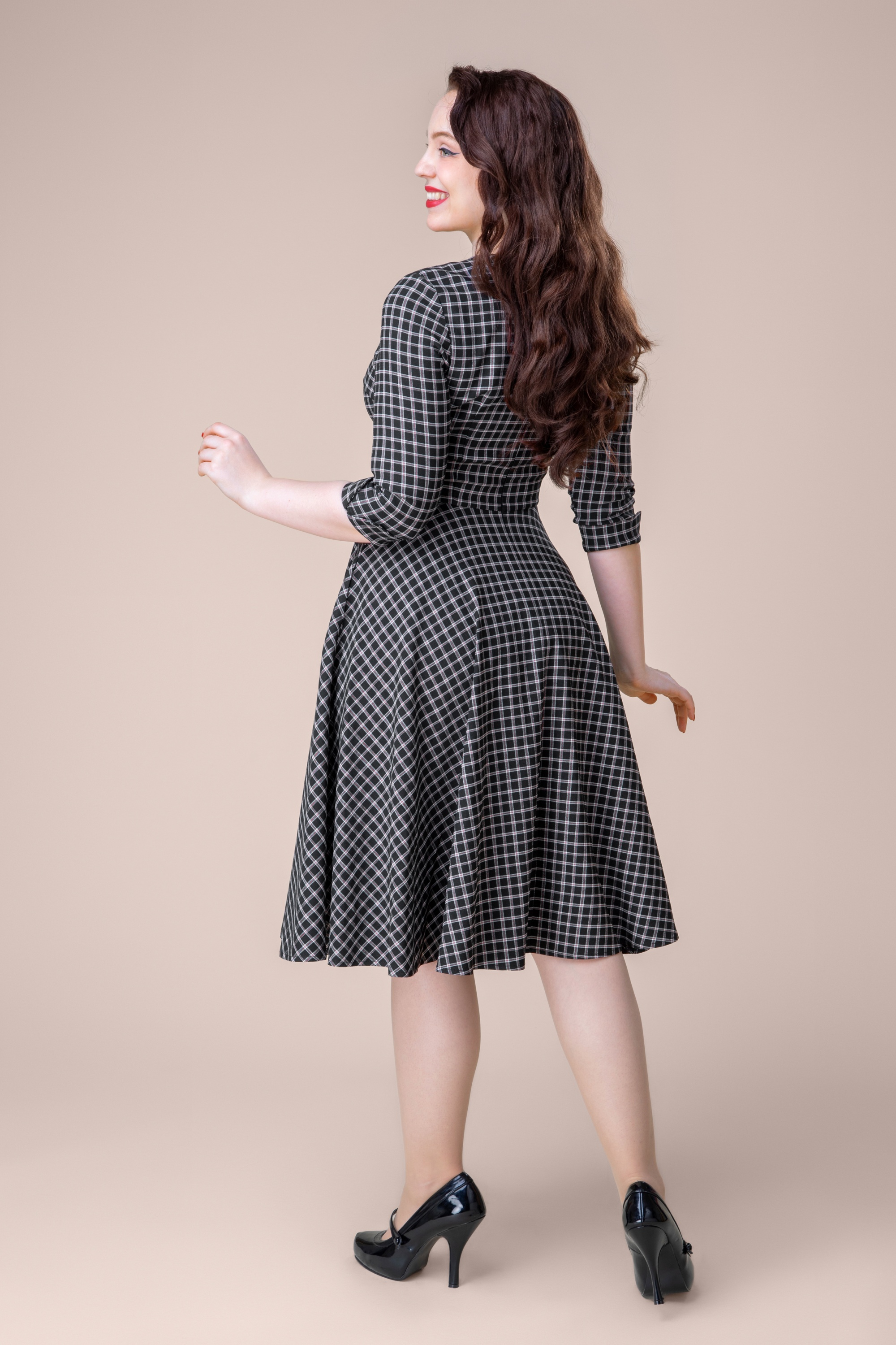 Topvintage Boutique Collection - Topvintage exclusive ~ Marlin Check Swing Dress in Black and Red 4