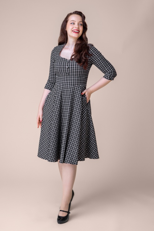 Topvintage Boutique Collection - Topvintage exclusive ~ Marlin Check Swing Dress in Black and Red 2