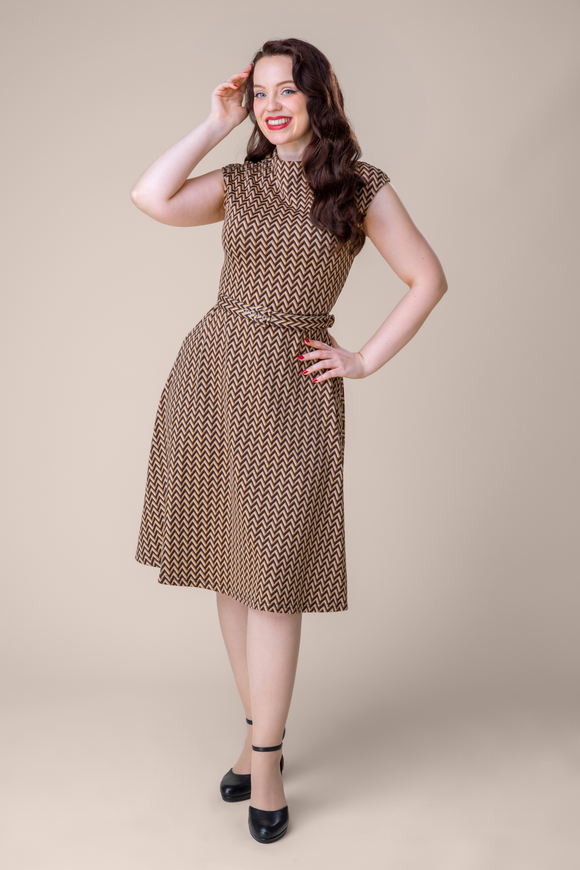 Topvintage Boutique Collection - Topvintage exclusive ~ Aive Swing Dress in Caramel