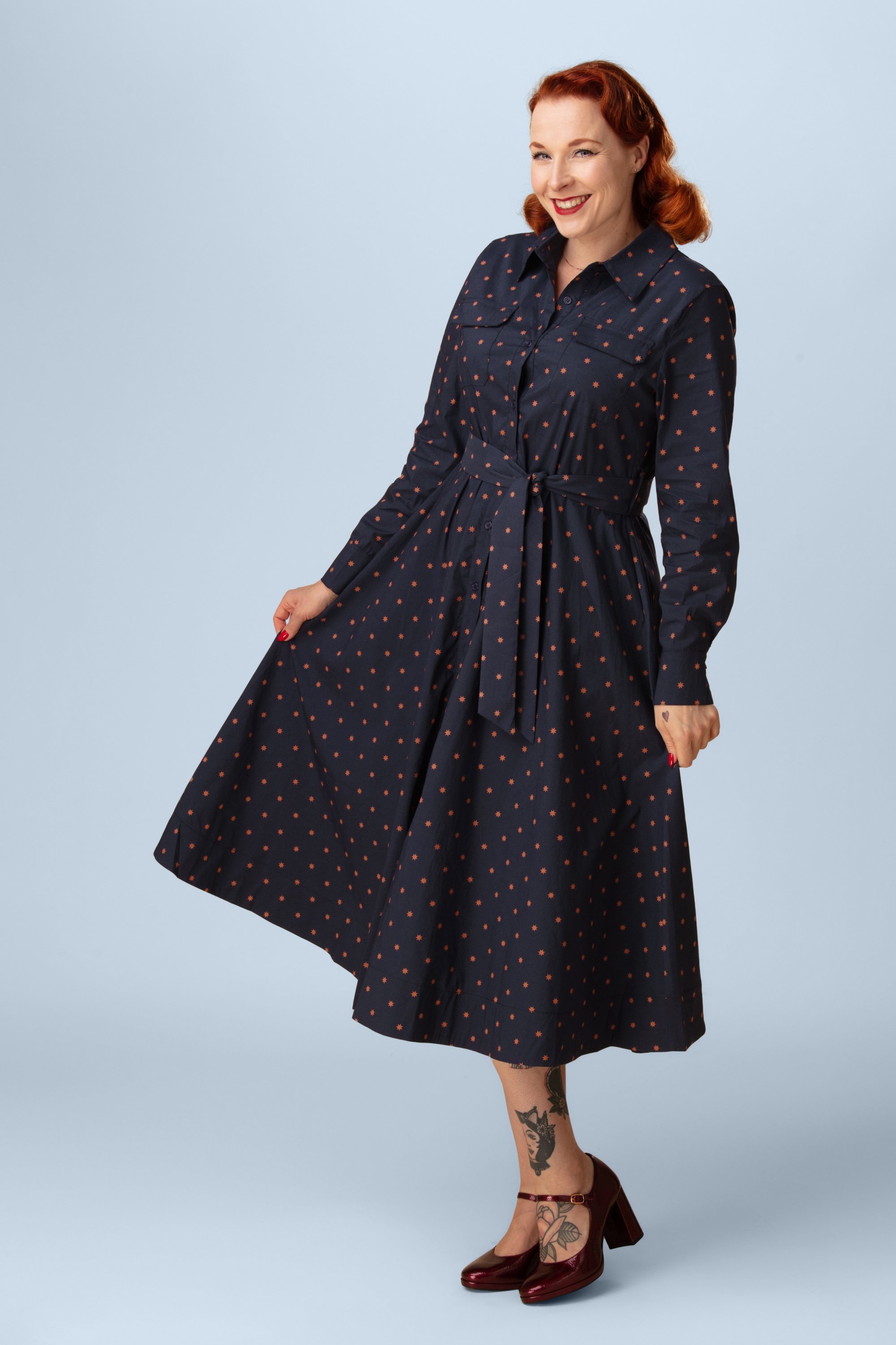 Minueto - Robe midi Shine Stars en bleu marine 2