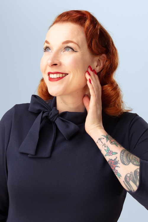 Vintage Chic for Topvintage - Exklusiv bei Topvintage ~ Cathy Bleistiftkleid in Dunkelblau 2
