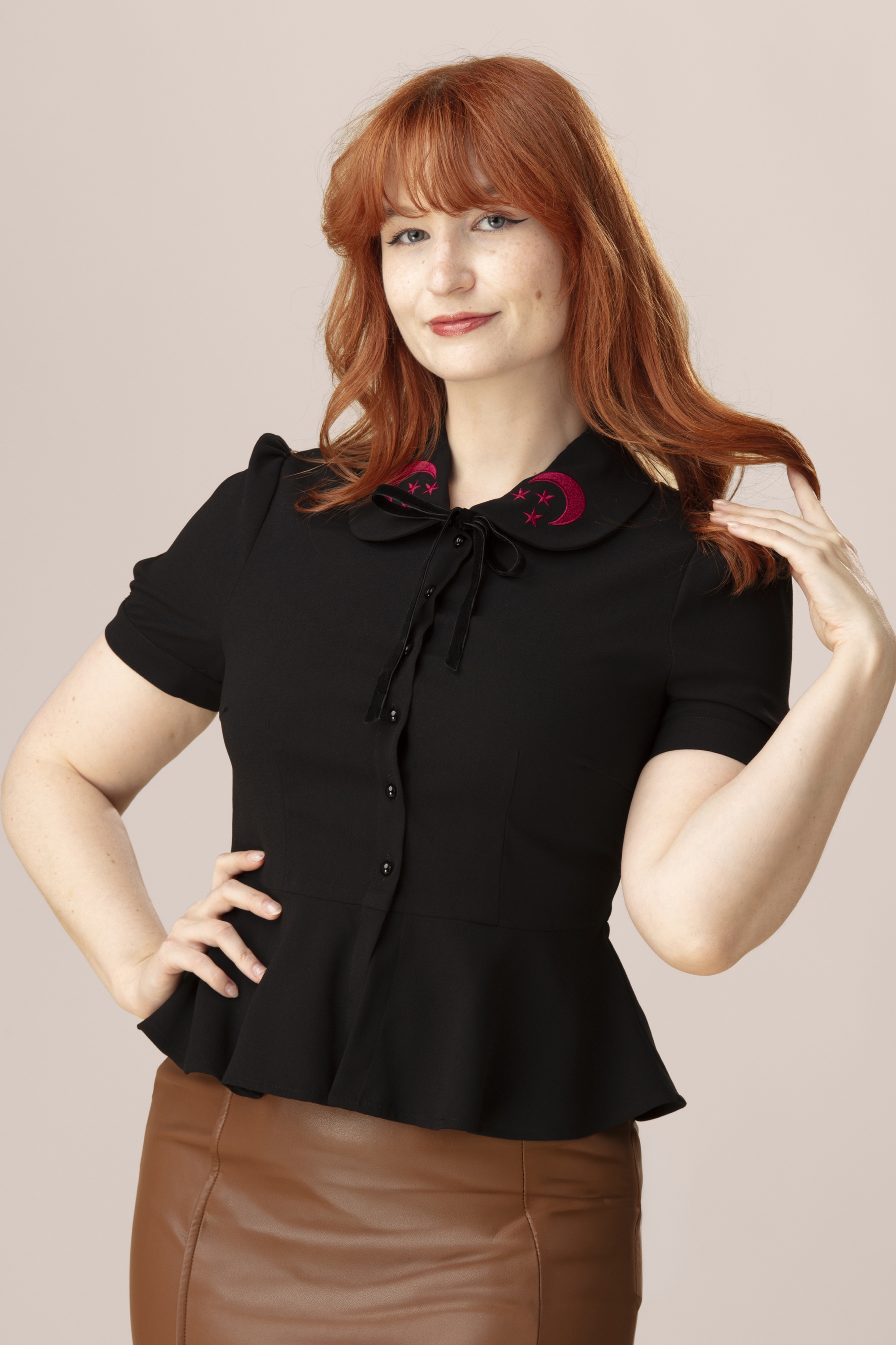 Banned Retro - Prue Moon blouse in zwart