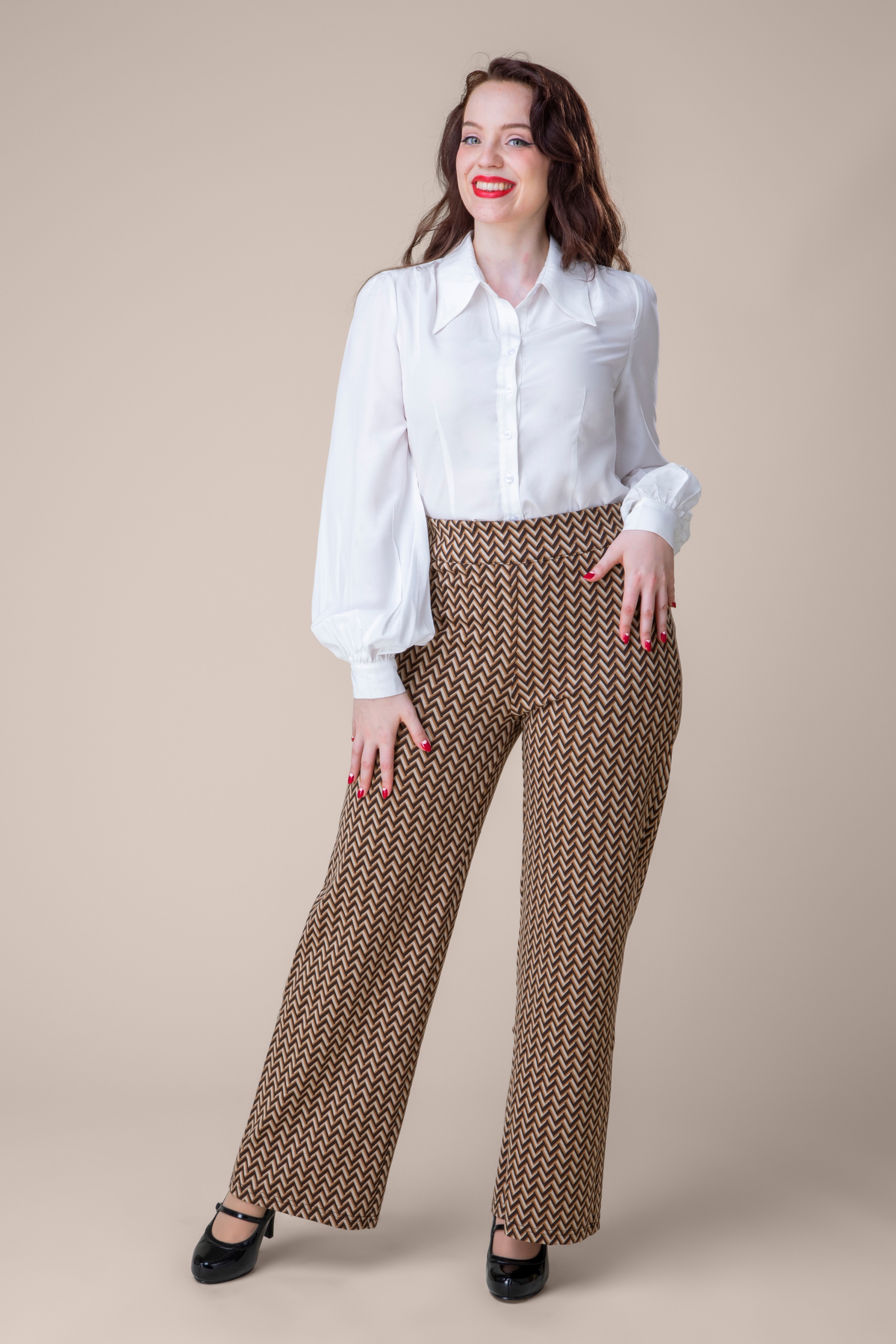 Topvintage Boutique Collection - Exclusivité Topvintage ~ Pantalon à motif zigzag Lou en marron