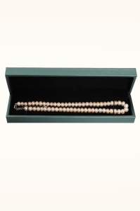 Dolly Dawn - Exclusivité Topvintage ~ Collier de perles d'eau douce Camille en rose poudré 5