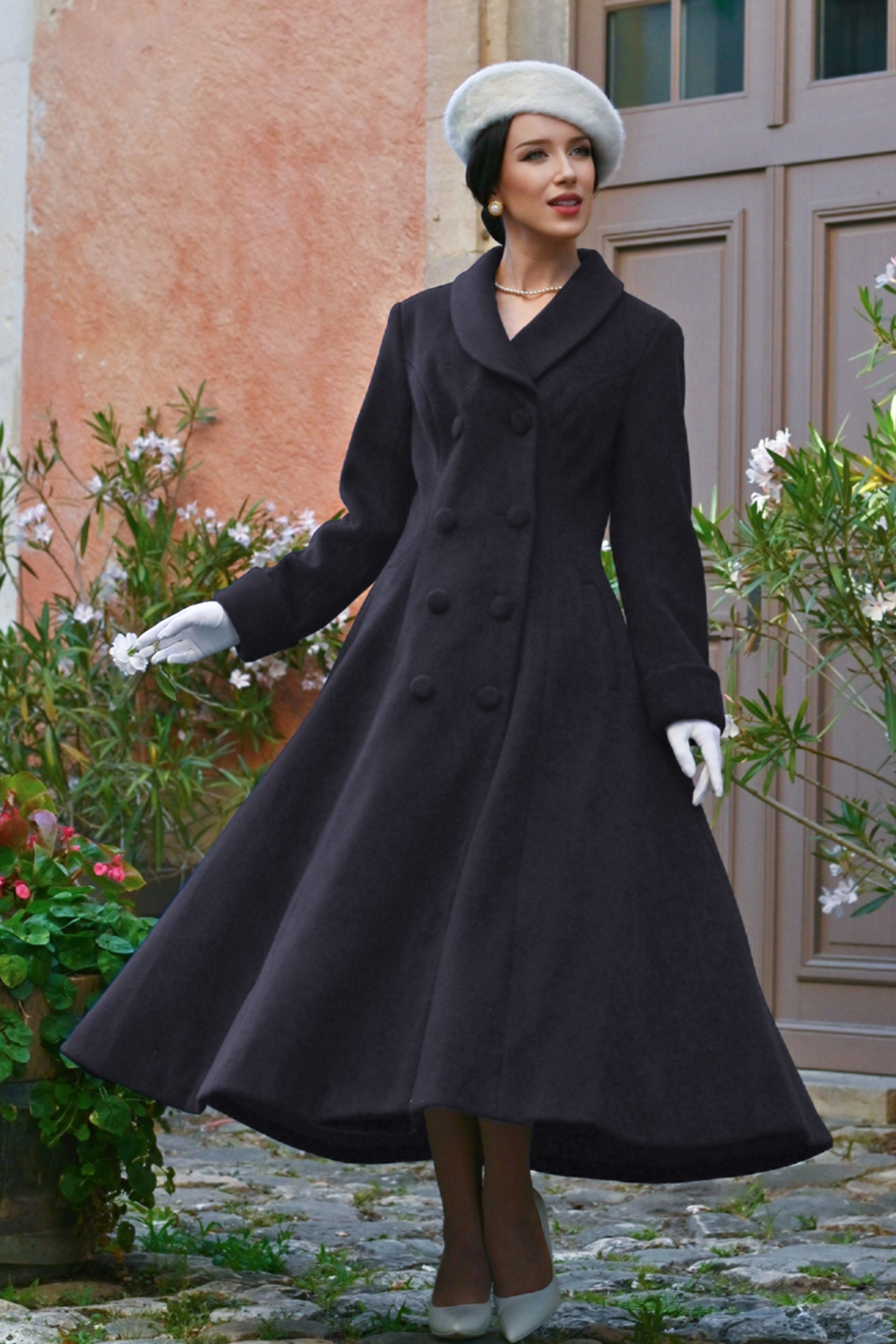 Hearts & Roses - Emmeline Swing Coat in Navy