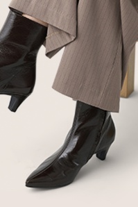 Paul Green - Maggy Glossy Ankle Boots in Brown 2
